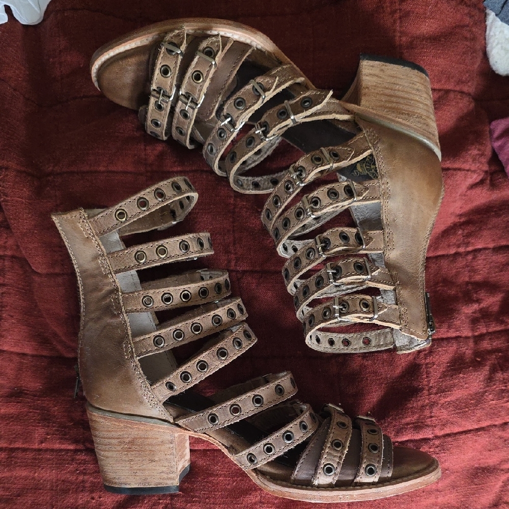 Freebird Cassandra Size 8